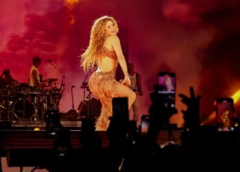 “Las Mujeres Ya No Lloran”: tudo sobre o primeiro show da nova turnê de Shakira | Foto: Kevin Mazur / Getty Images