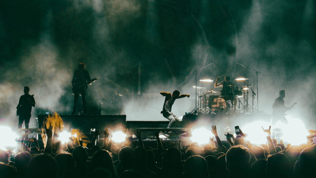 Música e negócios: as marcas que dominam o show business