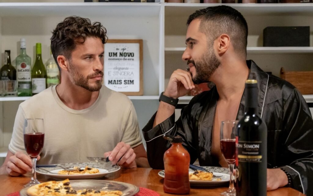 Série “Estranho Jeito de Amar” toca o público ao retratar relações tóxicas