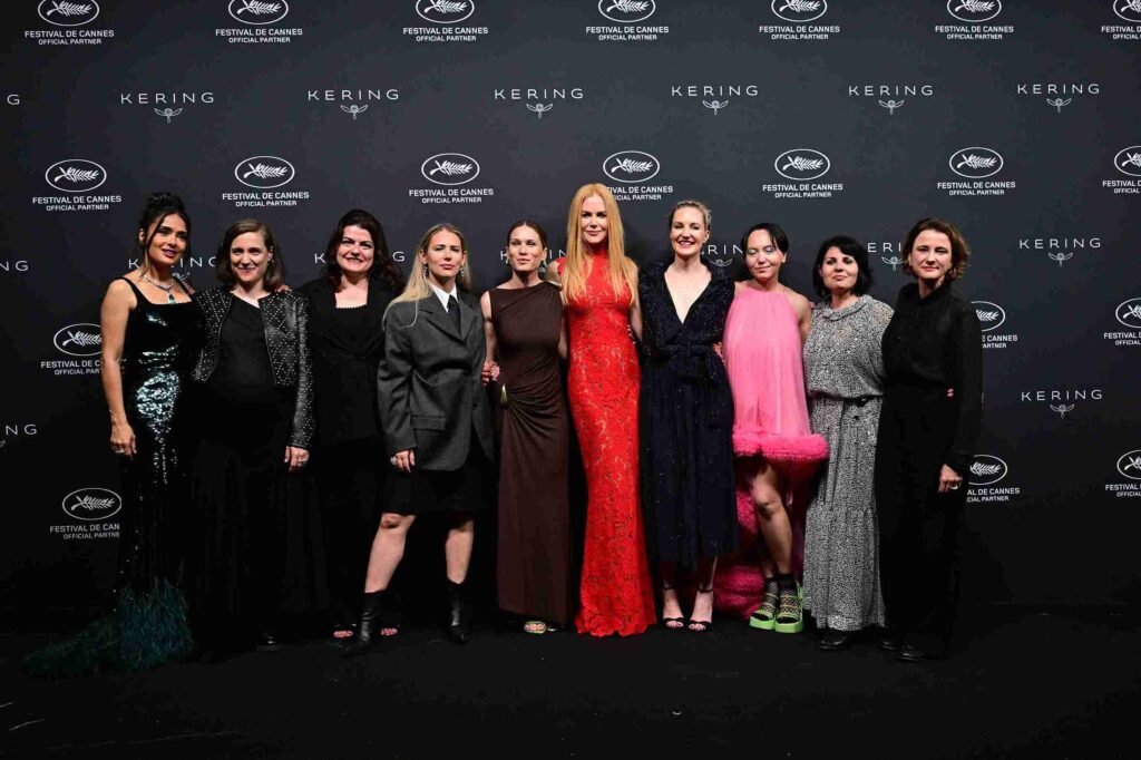 Marianna Brennand, diretora de “Manas”, recebe prêmio dedicado às mulheres em Cannes | Foto: Anthony Ghnassia - Getty Imagens