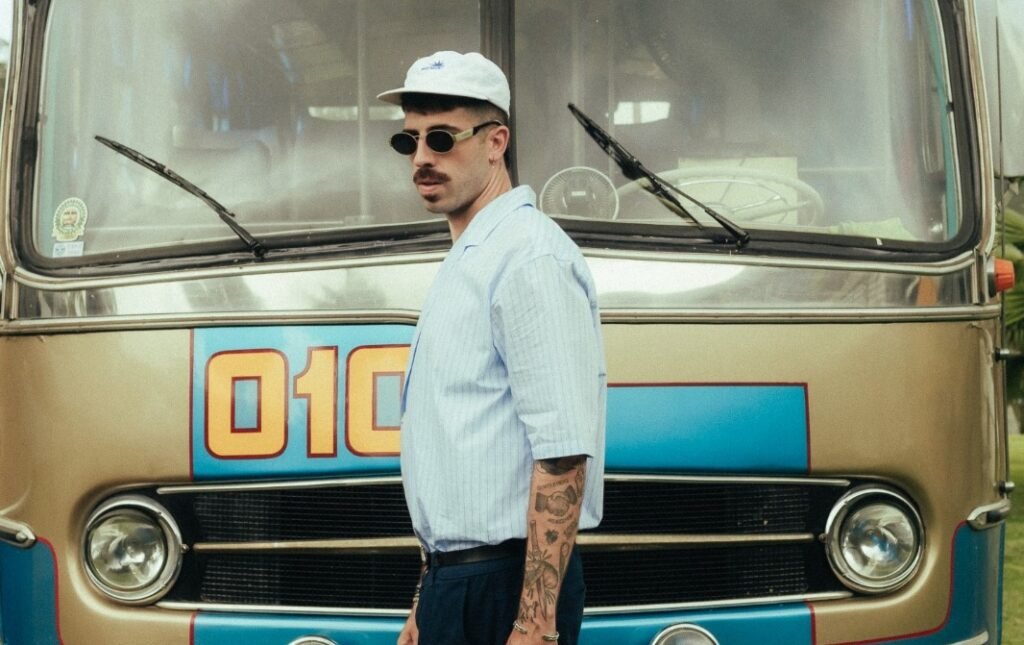 Nunez estreia single com mensagem sobre propósito e originalidade | Foto: Marcus Lopes (@mvlsphoto) / Kimberly Koeche (@kimbrlykoeche)