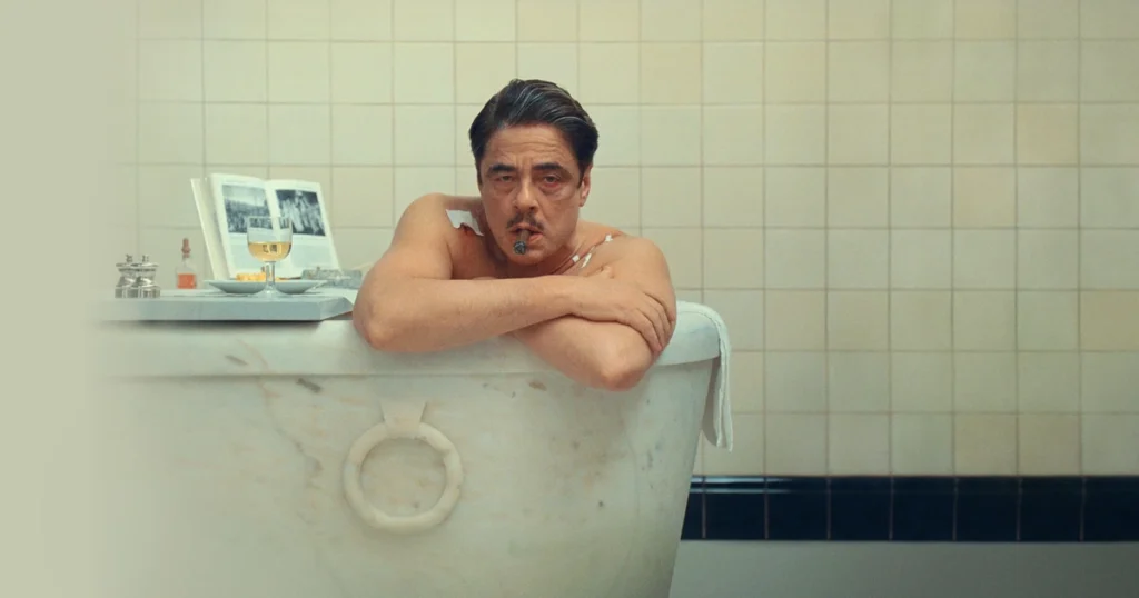 Crítica: "O Esquema Fenício" (The Phoenician Scheme)