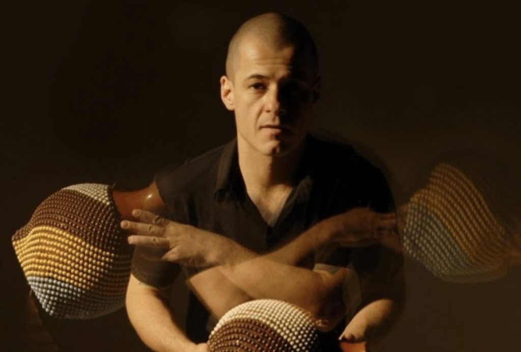 Casa de Cultura Os Capoeira abre inscrições para oficina de percussão com Mestre Dalua