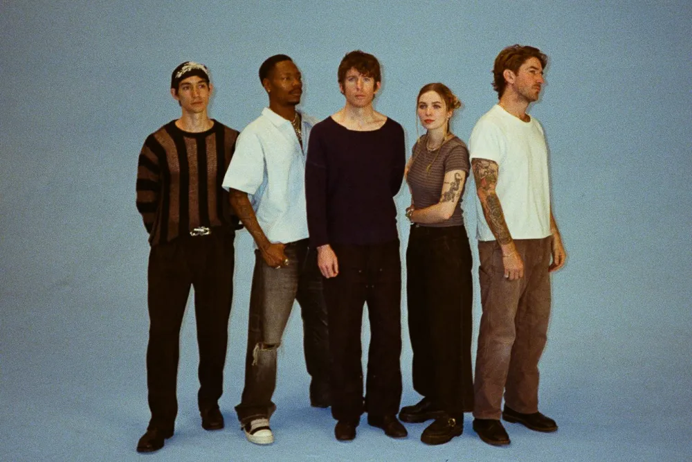 Crítica: Turnstile, "Never Enough"