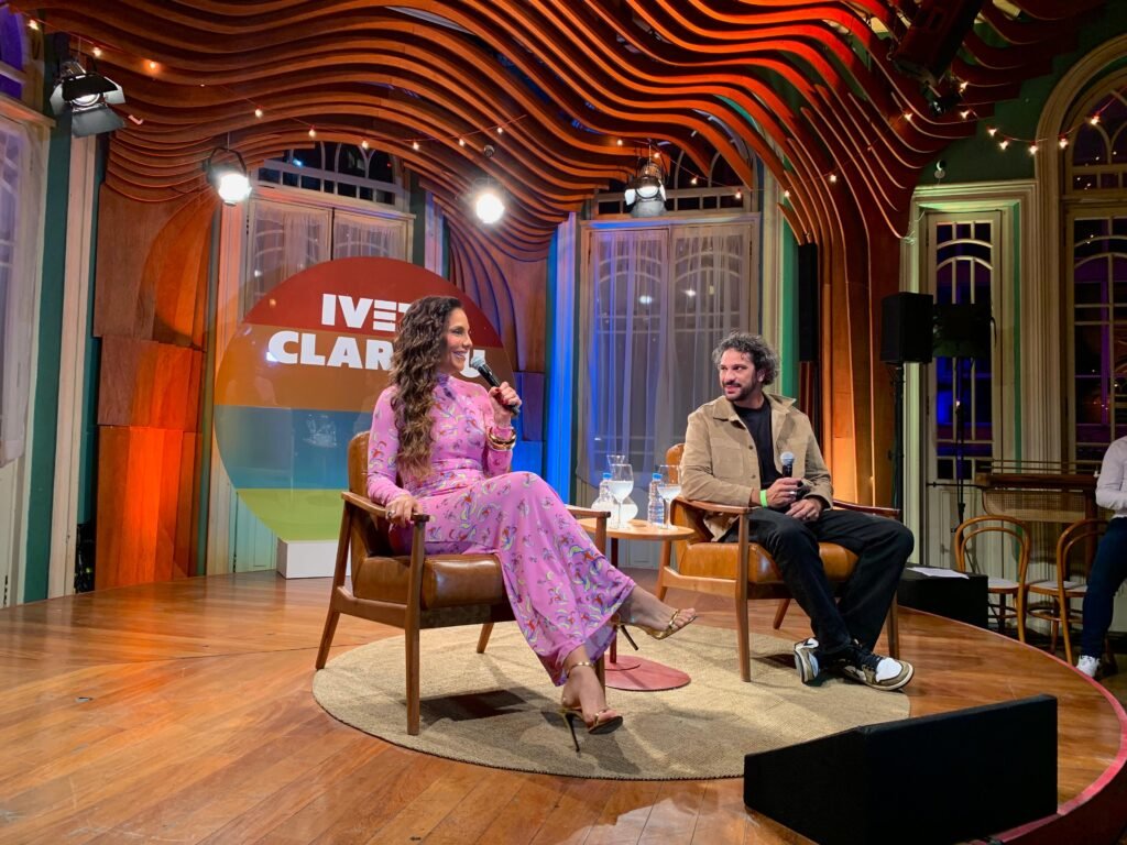 “Ivete Clareou”: Ivete Sangalo homenageia o samba em nova turnê