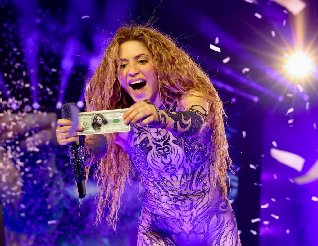 Turnê de Shakira quebra recorde e se torna a mais lucrativa da música hispânica