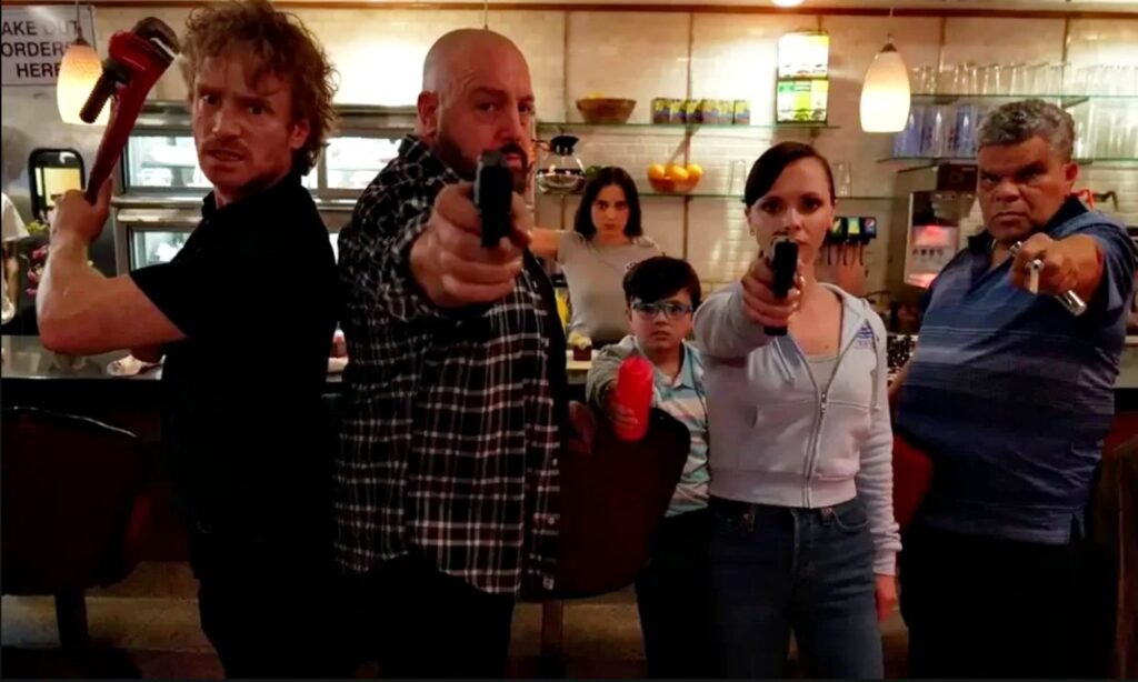 Crítica: "Família À Prova De Balas" (Guns Up)