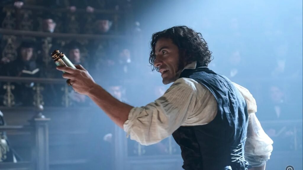 Guillermo Del Toro traz sua visão para "Frankenstein"