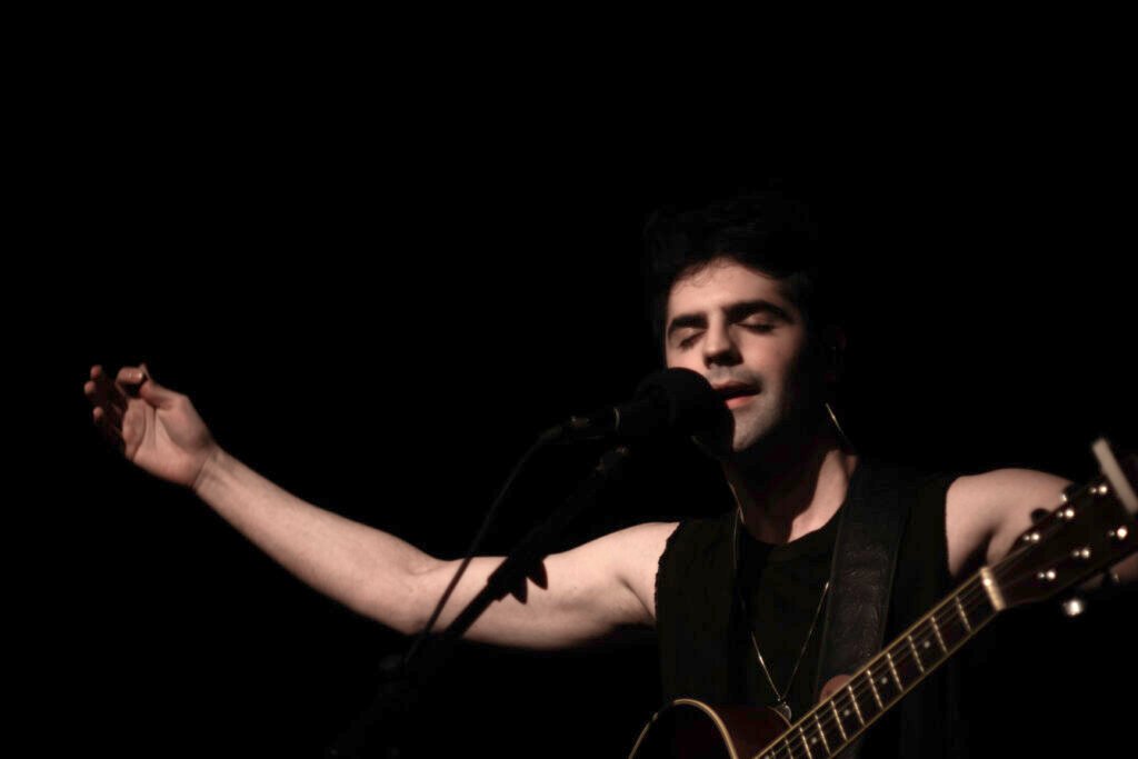 Lemuriano leva a “sua própria praia” ao palco do Cesgranrio | Foto: Roberto Boavista