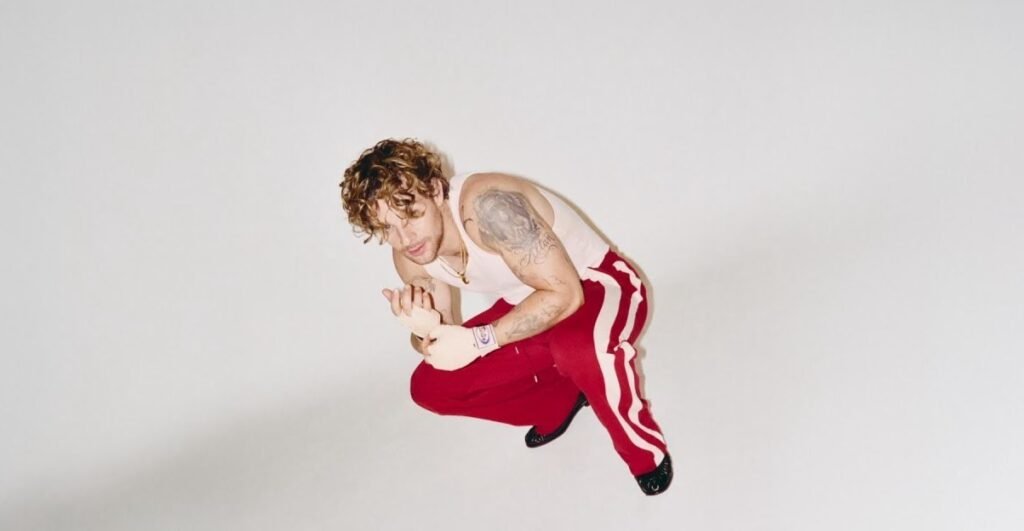 Crítica: Tom Grennan, "Everywhere I Went, Led Me to Where I Didn't Want to Be"