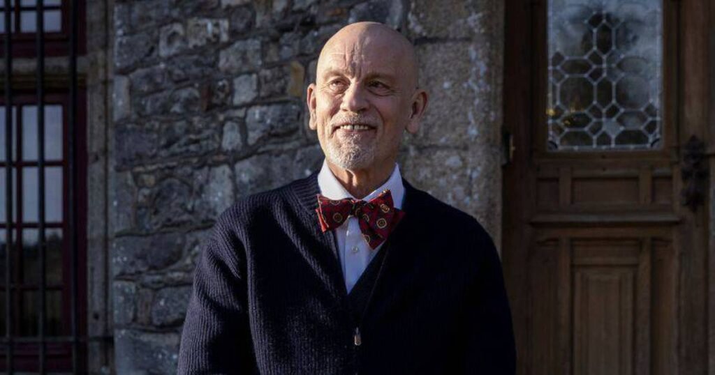 Crítica: "Sr. Blake Ao Seu Dispor" (Complètement cramé!)