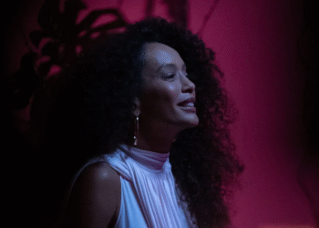 Brutal Fruit estreia campanha no Brasil com Taís Araujo em cena de “Vale Tudo”