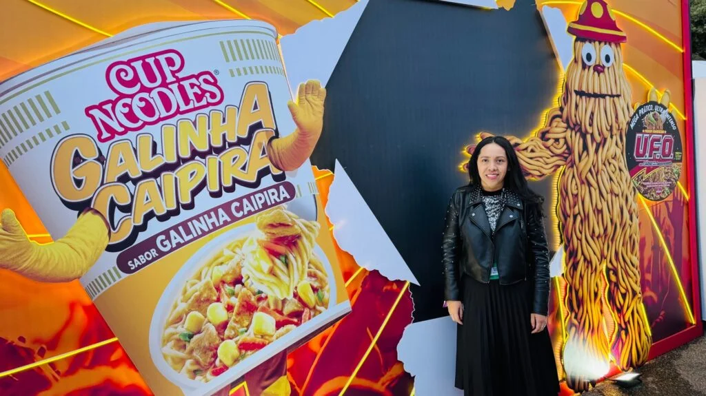 A estratégia da Cup Noodles para se conectar com o público jovem em grandes eventos