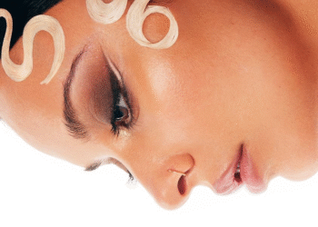 Crítica: Jade, "That's Showbiz Baby"