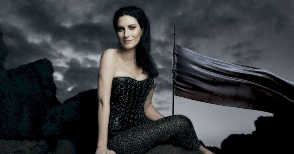 Laura Pausini anuncia a maior turnê de sua carreira e fará o seu primeiro show em estádio no Brasil