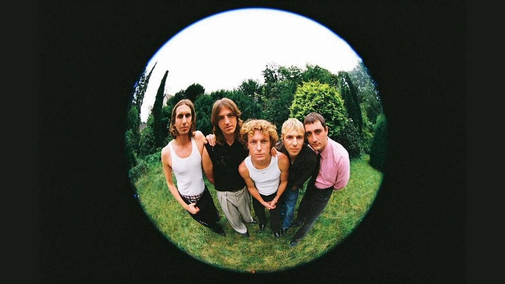 Crítica: Parcels, "Loved"