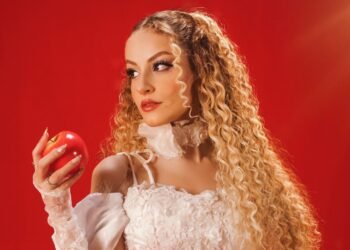 Edited in Tezza with: Mood, Temperature, Brightness, & Crop