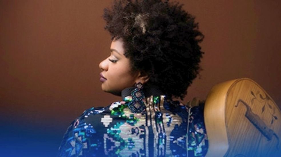 Ellen Oléria leva o show “Brasilidades” ao Blue Note São Paulo no Mês da Consciência Negra