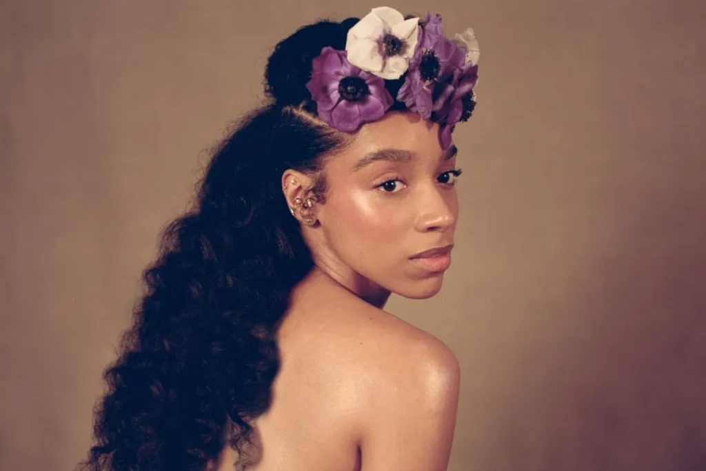 Lianne La Havas revela “Disarray” e expande seus horizontes musicais