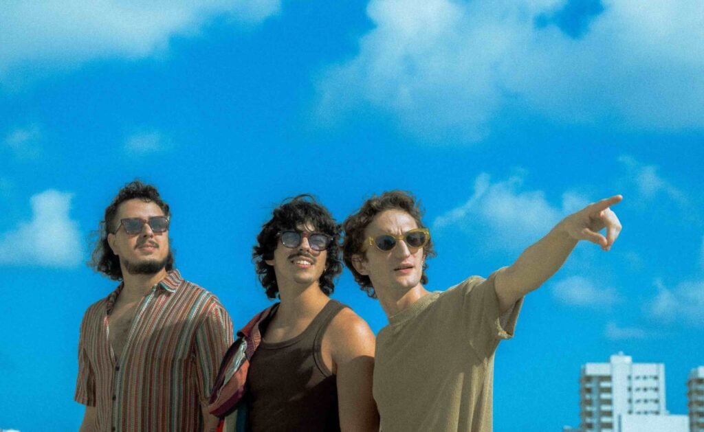 Indie pop recifense ganha destaque com lançamento do primeiro disco da Papôla