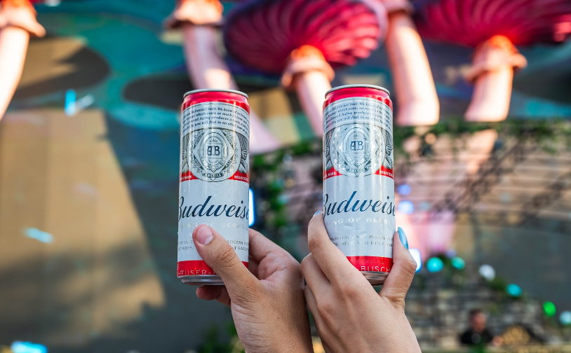 Budweiser transforma público do Tomorrowland Brasil em cidadãos da Nation of Celebration