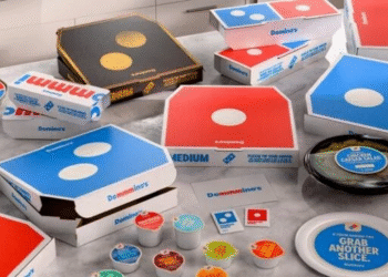 Domino’s, a maior rede de pizzarias do mundo, apresenta uma evolução em sua identidade de marca para continuar crescendo e se conectando com novos públicos.