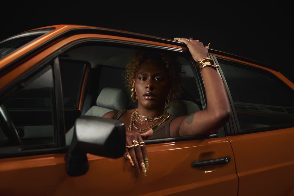 Liniker encerra era “Caju” com turnê especial em São Paulo, Rio, Belém e Salvador