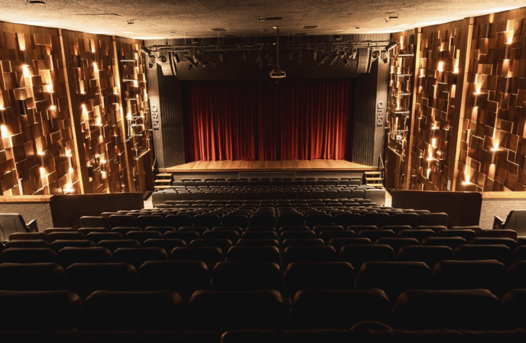 I Love Prio completa 2 anos com mais de 100 mil espectadores e programação diversa