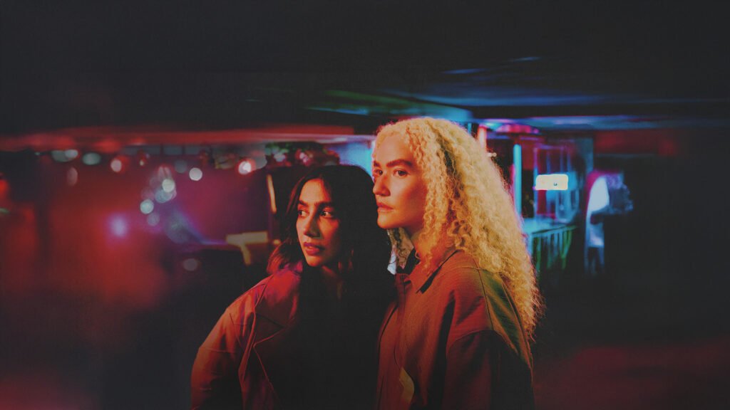 Turnê “Das Esquinas” traz Anavitória de volta ao palco do Tokio Marine Hall