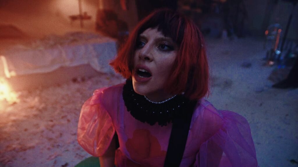 Lady Gaga divulga show exclusivo inspirado no álbum “Harlequin”