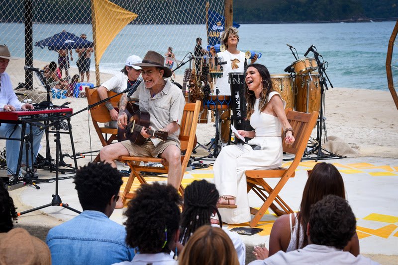 Tributo a Cássia Eller marca nova edição do Corona Luau MTV