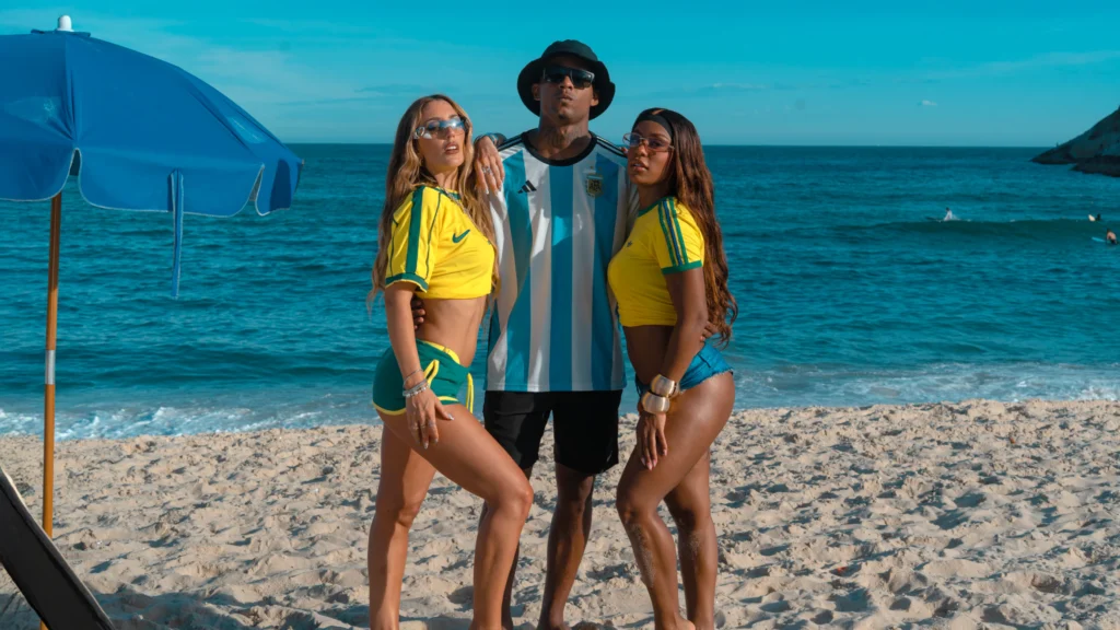 Ao lado de Rebecca e MC Nito, Manu Dal Santo lança parceria que une Brasil e Argentina