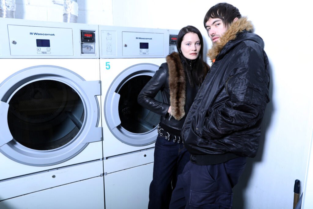 Fcukers anunciam álbum de estreia e abrem shows de Harry Styles no Brasil