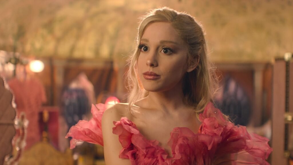 Ariana Grande envia carta aos votantes do Critics Choice por “Wicked: Parte 2”