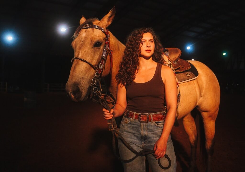 Atriz radicada em Londres apresenta o curta “Doma” em São Paulo