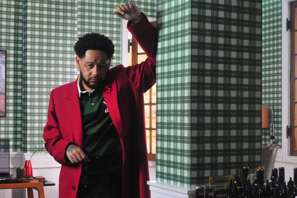 Emicida anuncia turnê de "Emicida Racional MCMV" pelo Brasil