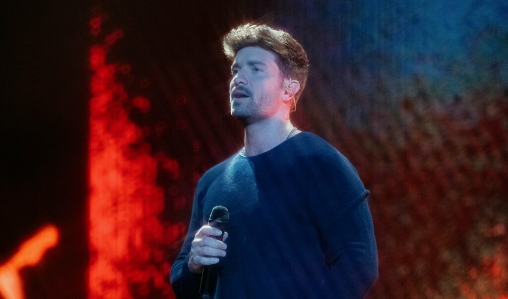 Com shows esgotados, Pablo Alborán faz estreia no Brasil