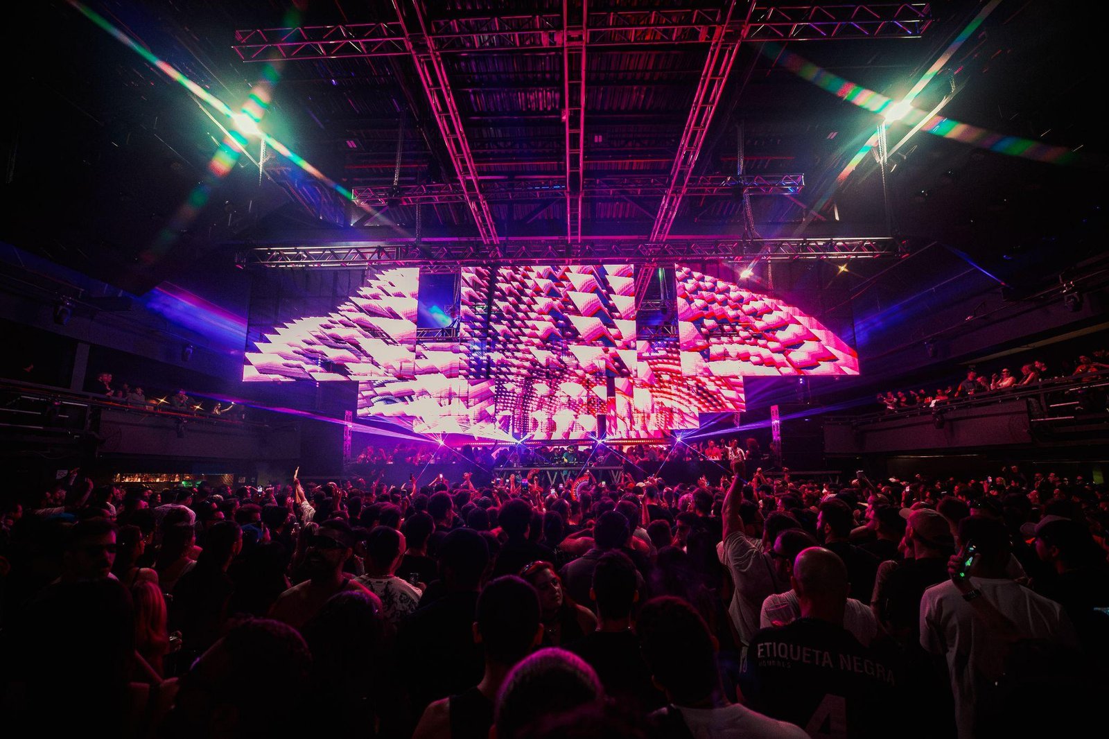 D-Edge Festival 2026 reúne mais de 50 artistas em cinco palcos em São Paulo