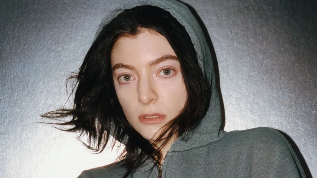 Lorde chega ao Lollapalooza com nova era criativa e um show moldado pela “Virgin Tour”