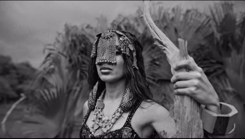 Crítica: Anitta, "Equilivrium"