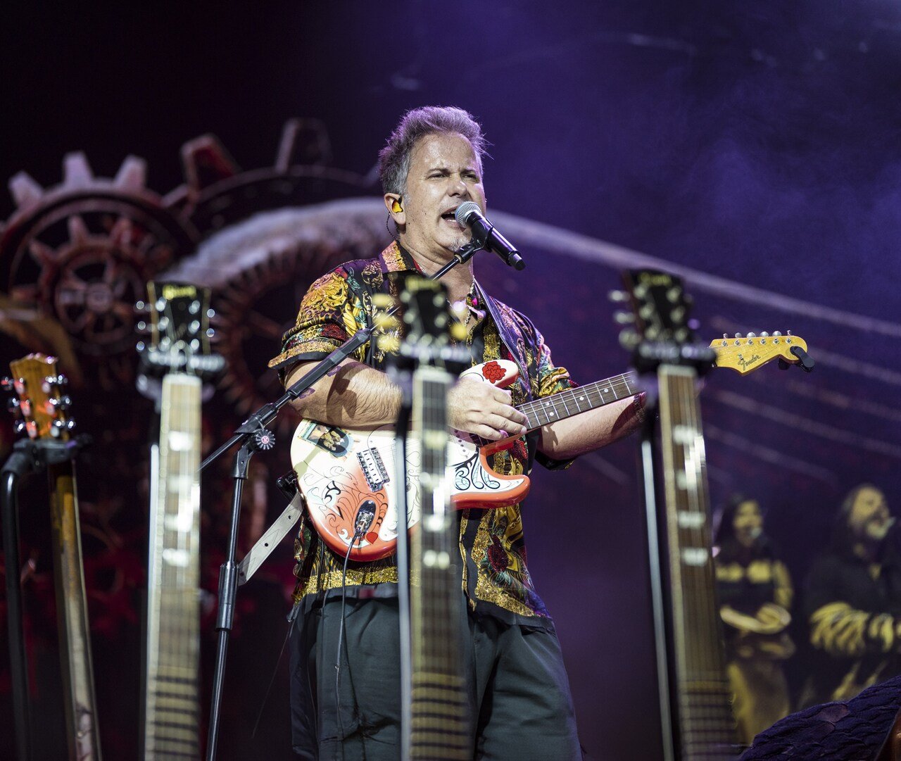 Edu Cristófaro faz show único no Blue Note São Paulo com repertório autoral e clássicos