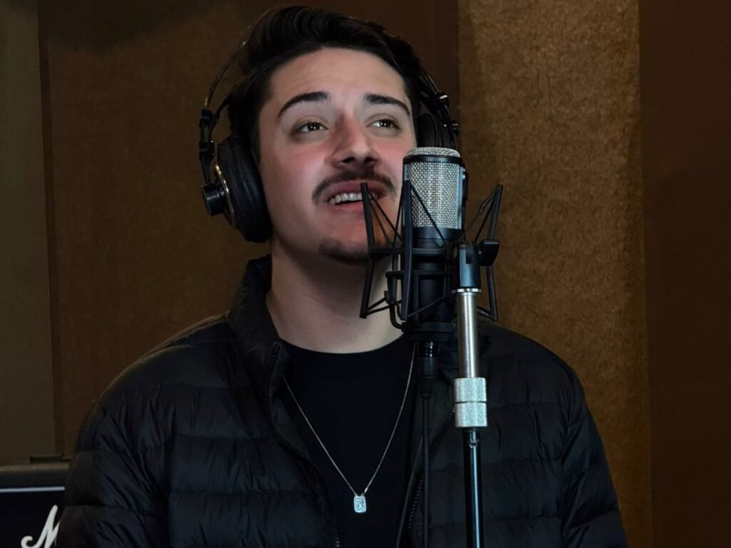 Felipe Dorini lança nova versão de "Aí Já Era" nas plataformas digitais