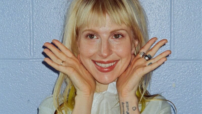 Hayley Williams confirma show solo em São Paulo com nova turnê