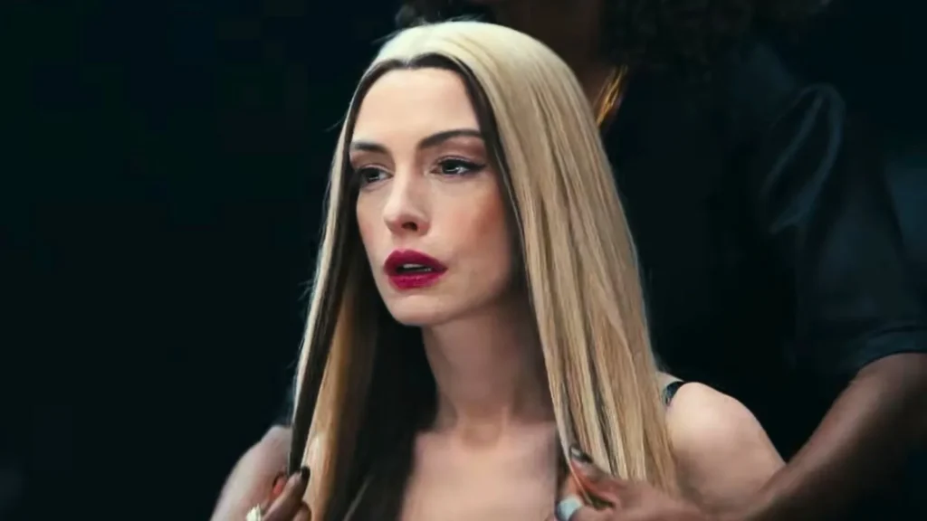 Novo trailer de “Mother Mary” destaca parceria entre Anne Hathaway e Michaela Coel