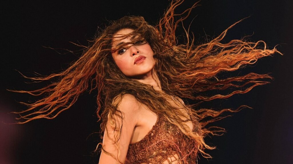 Shakira dedica show em Copacabana às mulheres latinas