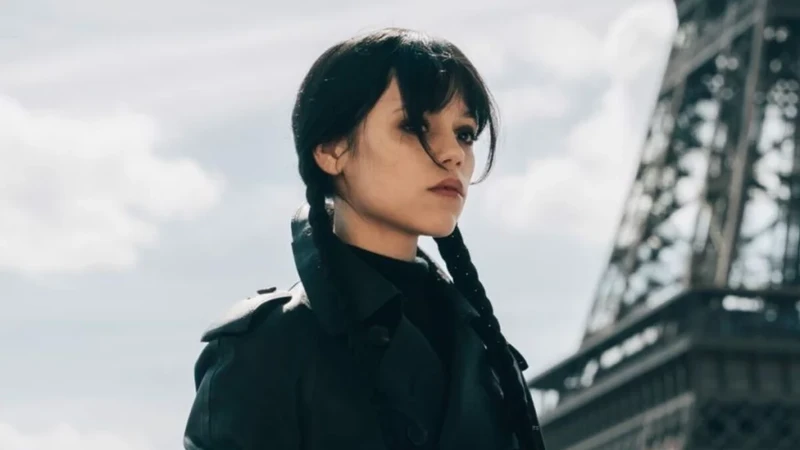 “Wandinha” ganha primeira imagem da terceira temporada em Paris