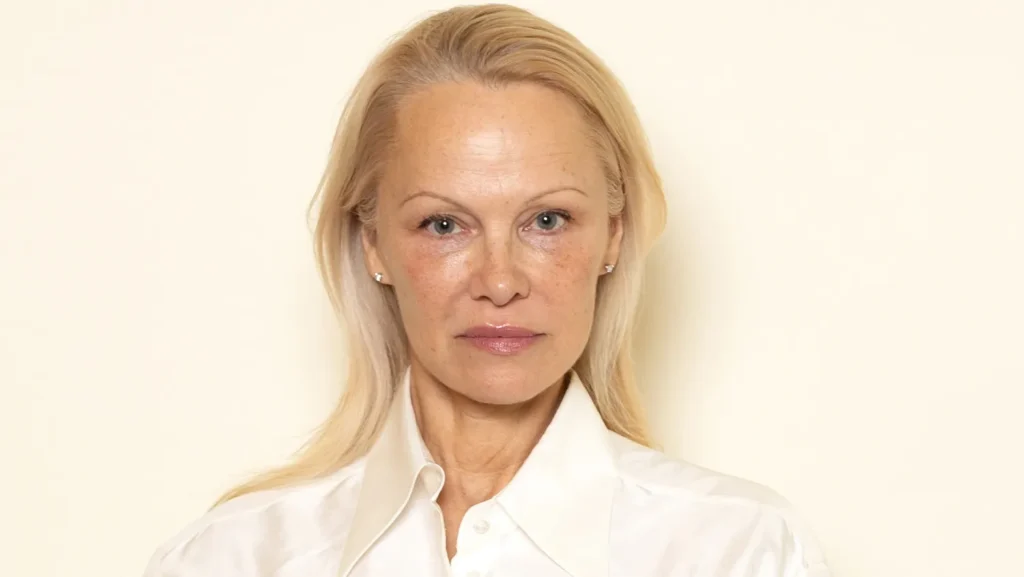 Debbie Harry e Pamela Anderson vão interpretar mãe e filha em nova comédia independente