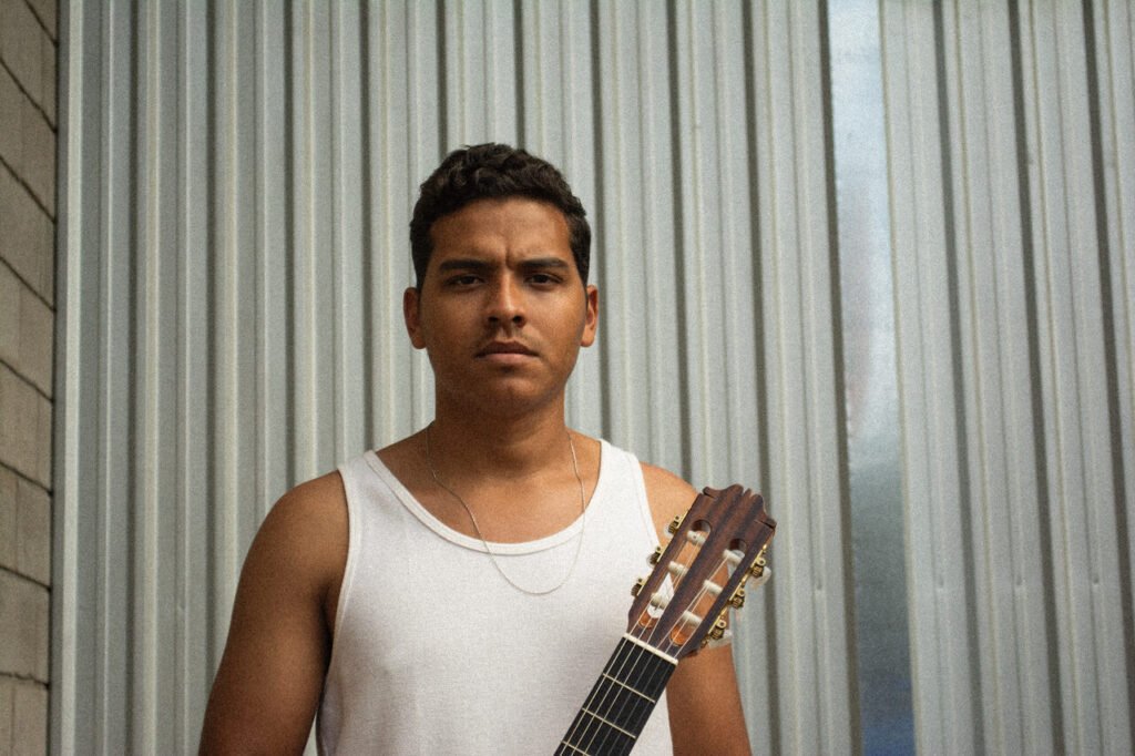 Novo EP de Zecca Gomes mistura MPB, ijexá e influências da Timbalada